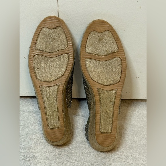 White Mountain Espadrille Wedge Peep Toe Slingback Metallic Glitter Size 6M - Picture 8 of 8